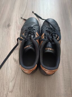 Botasky adidas vel.38 - 3