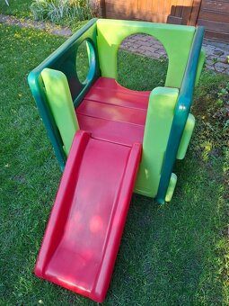 Prolézačka se skluzavkou Little Tikes - 3
