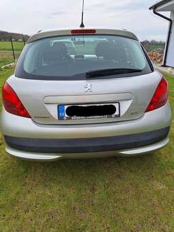 Peugeot 207 1.4, 54 kw. Palivo Benzín. Najeto 191 897 km - 3