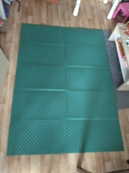 Velká skládací pěnová hrací podložka pro kojence se zvířátky - 3
