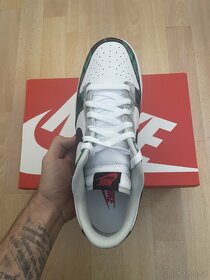 NIKE DUNK LOW RETRO PRM - 3