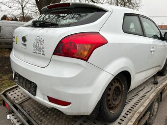Kia Ceed 1.4i náhradní díly - 3