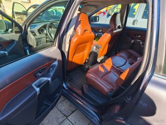 Volvo XC90 - 3
