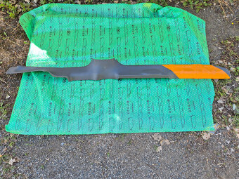 panel prahu levý Škoda Felicia před FL do 12/97 6U0853373 H5 - 3