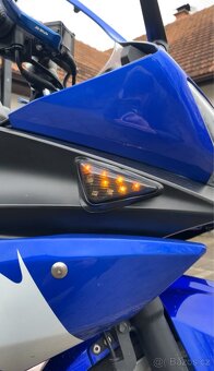 Přední blinkry YZF R125 2009 - 3