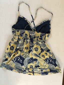 Letní květový top, vel S-L, Hollister - 3