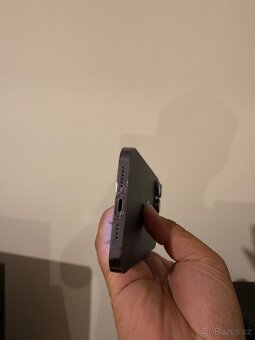 iPhone 14 Pro Max 256 GB Temně Fialový - 3