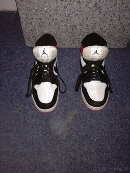 Pánské boty Nike Air jordan 1MID VEL 44, číslo 9. - 3