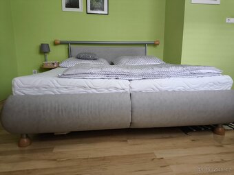 Prodám manželskou postel (letiště) - 3