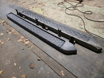 Náslapy Nissan Pathfinder R51 - 3