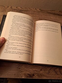 Polibek s chutí skořice - Walter Mosley - 3