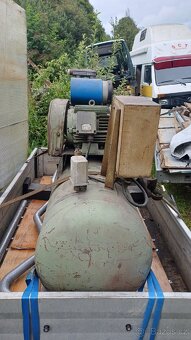 Dvoupístový kompresor Orlík - 3