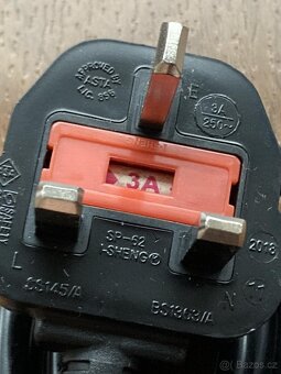 Napájecí kabely pro notebook a PC/monitor, UK koncovka - 3