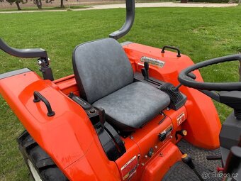 Malotraktor kubota GL240 s celním nakladače. 450 kg - 3