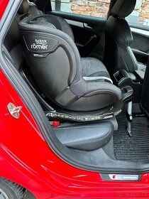 Autosedačka Romer dualfix otočná - 3