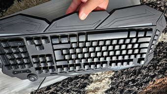 Herní klavesnice C-Tech Scorpia V2 - 3