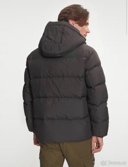 Tommy Jeans Zimní bunda 'Essential', Černá - 3