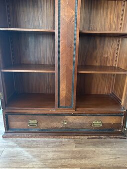 Starožitná vitrína skleník - 3