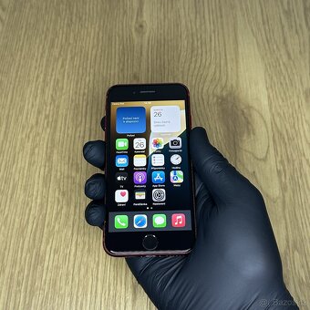 iPhone SE 2022 64GB Red ZÁRUKA - 3