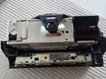 BMW E39 audiosystém business s CD - 3