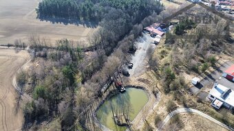 Areál bývalé pily s ubytováním, 4 haly, rybník, srub, sauna - 3
