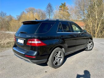 Mercedes- Benz ML 350 CDi 4MATIC - 3