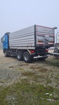 VOLVO FH 500 , 6x4 SKVĚLÝ STAV - 3