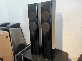 Elac Vela FS 407 High End sloupový reproduktor v černém vyso - 3