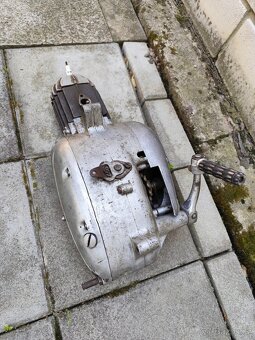 Motor Jawa 555 - 3