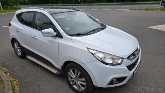Hyundai IX35 2.0CRDI 4x4 CEBIA - 3