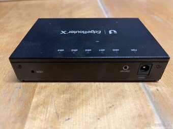 Edgerouter X - skvělý router Ubiquiti UniFi - 3