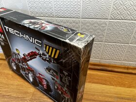 Lego Technic 8283 - 3