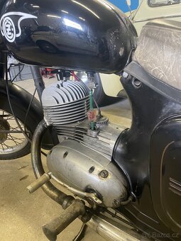 ČZ 125, typ 453 - 3