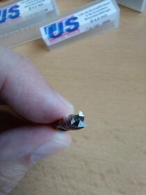 Frézy D4.5mm HSS (3 zuby) - 3