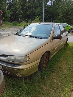 Laguna 1.8 16v - 3