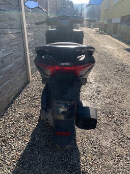 Aprilia SXR 50 - 3