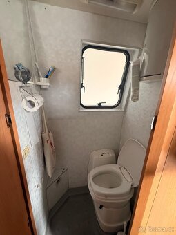 Obytná vestavba orig. Adria na Fiat Ducato 18Q 2,8 JTD - 3