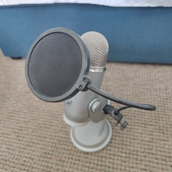 Blue Yeti USB mikrofón - 3