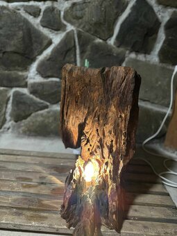 Jedinečná ručně vyráběná lampa z třešňového dřeva - 3