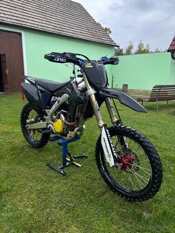 Suzuki rmz 250 - 3