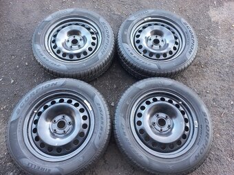 Sada kol Audi 215/65R17 zimní - 3