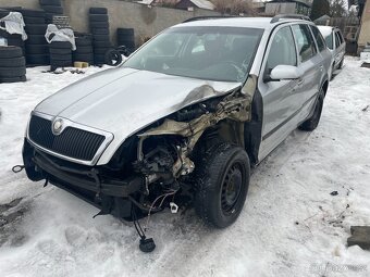 skoda octavia Scout combi 2.0 FSI 110kw - 3