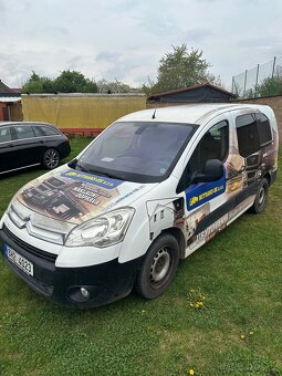 Citroen Berlingo pětimistné - 3