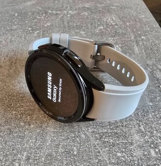 Samsung Galaxy Watch6 Classic 47mm jako nové - 3