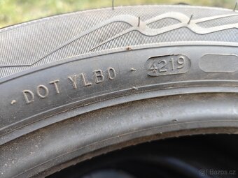 Nokian 215/50r18 - 3