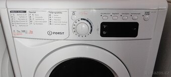 Pračka se sušičkou Indesit - 3