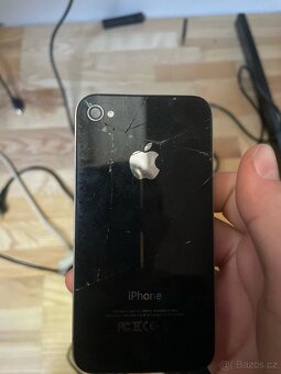 iPhone na náhradní díly - 3