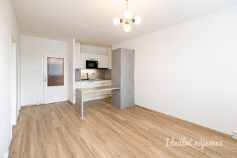 Pronájem bytu 2+kk, Pertoldova, Modřany, 16750 Kč/měs, 41 m - 3