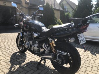 YAMAHA XJR 1300 SP - 3