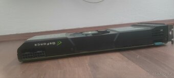 Legendární GTX 590 - 3